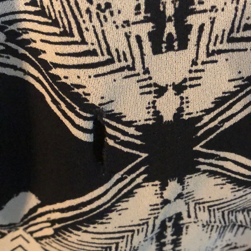 Blouse - Picture 2 of 2